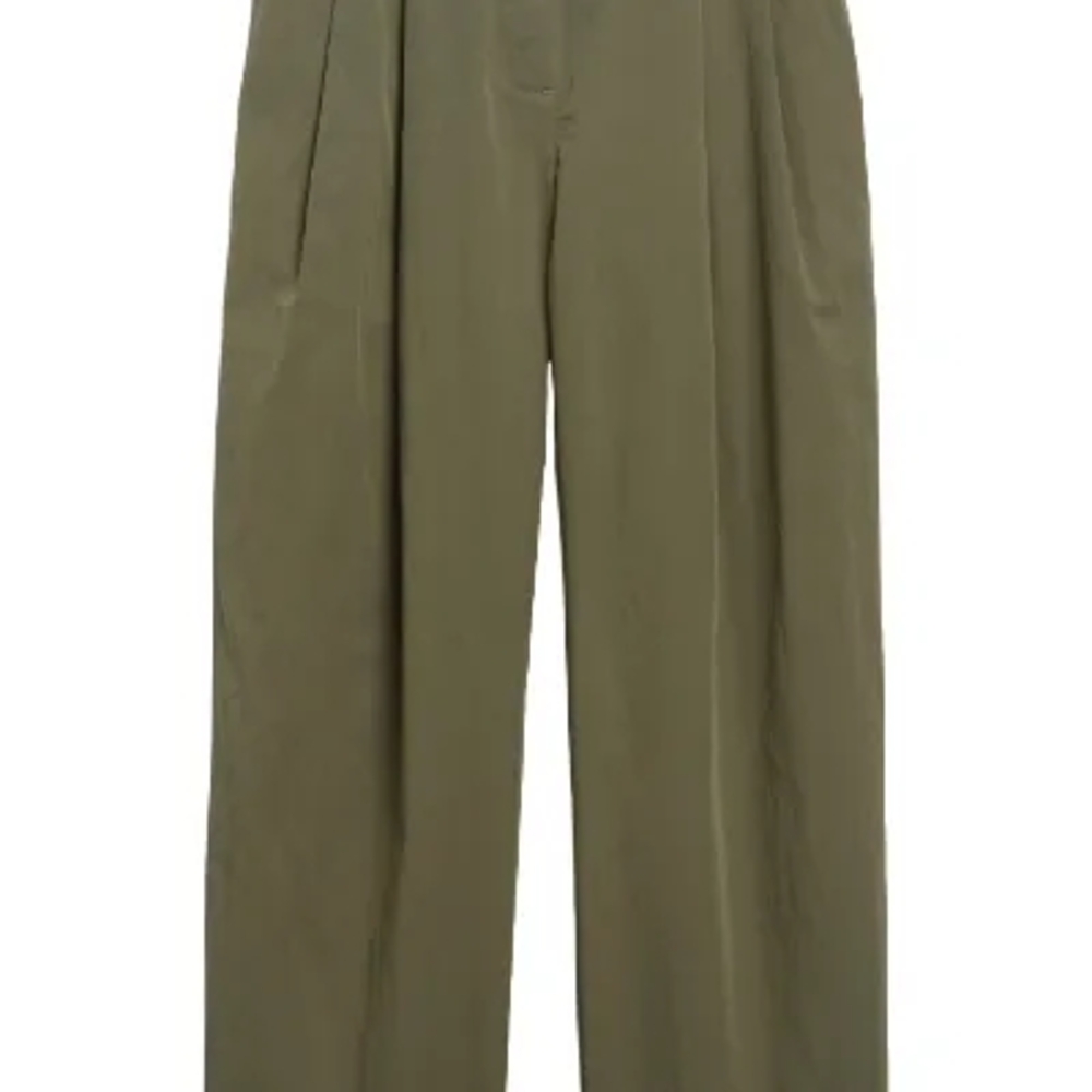Banana Republic Barrel Leg Pants
